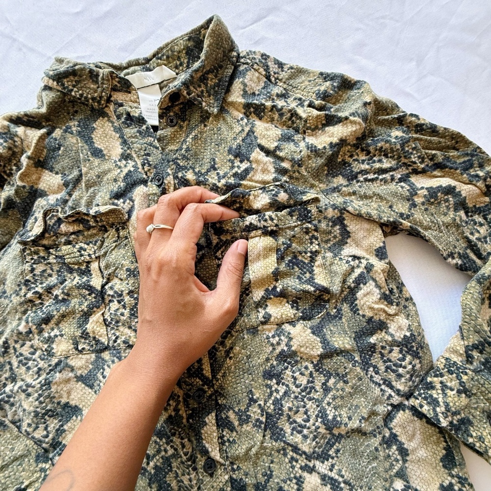 H&M Snakeskin Print Button Up - image 3